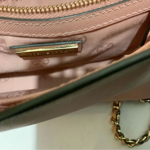 Tory Burch Robinson pink saffiano leather crossbody clutch bag - Picture 10 of 13